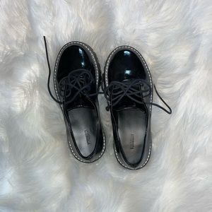 •lace up mary jane shoe•